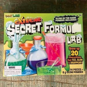 Toy - Extreme Secret Formula Chemistry Lab